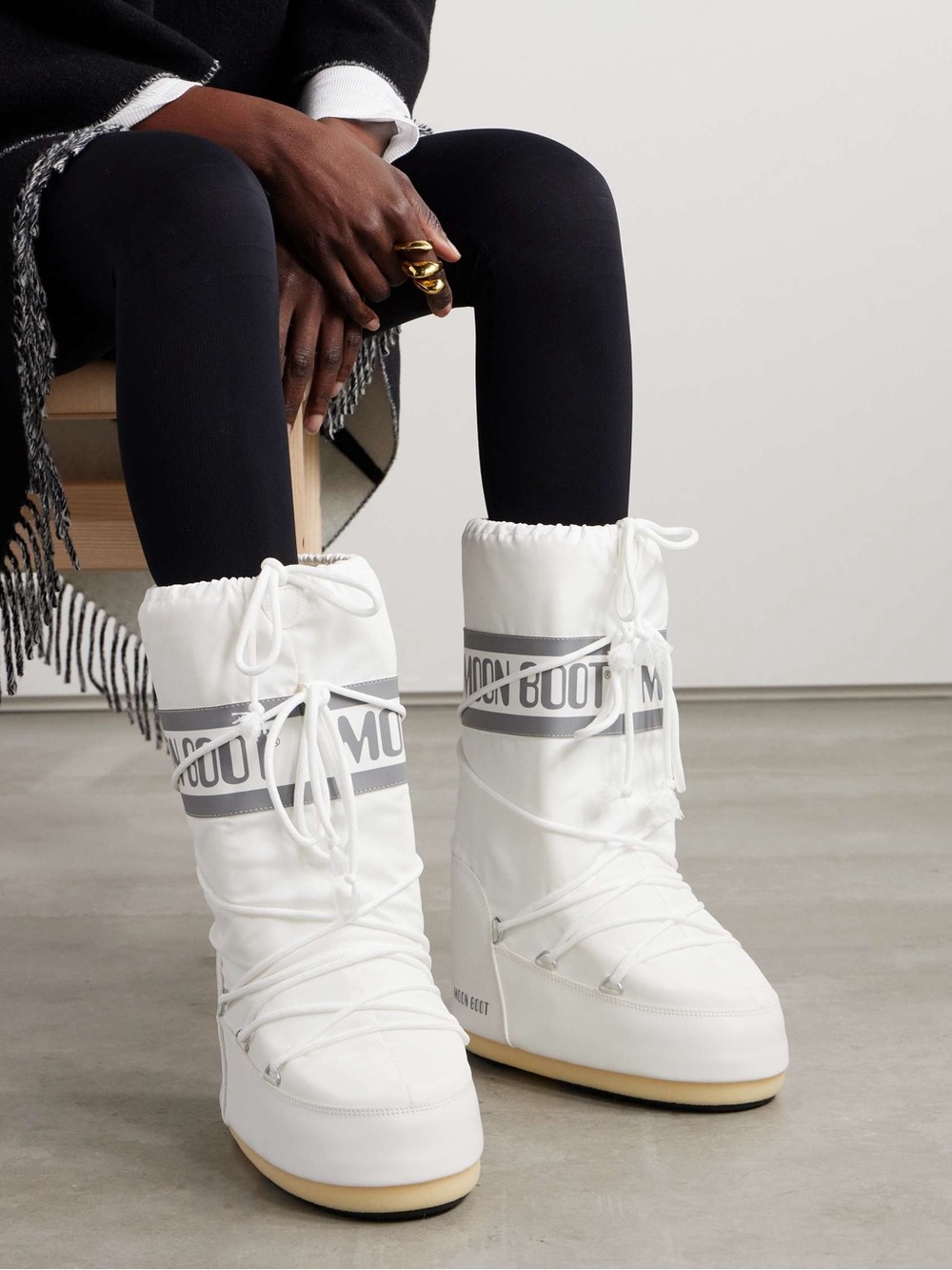 NEW Moon Boot Icon Nylon White 35/38